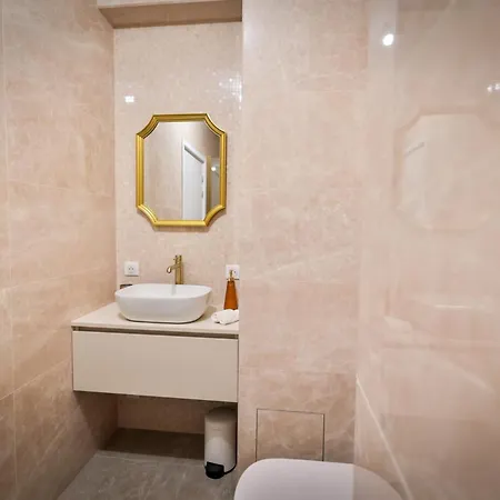 Martini Hotel 4*