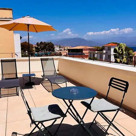 Martini 4* 阿雅克肖