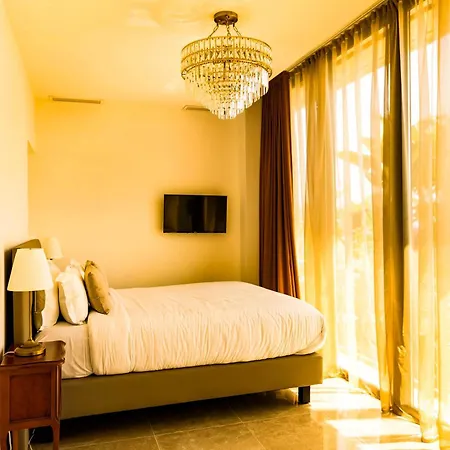 Martini Hotel 4*
